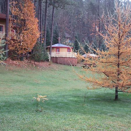 La Maison Sous Les Arbres Saint Roch de Mekinac Dış mekan fotoğraf